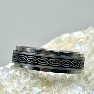 Men's Black Spinner Fidget and Silver Ring Luxury Stainless Steel Celtic Knot